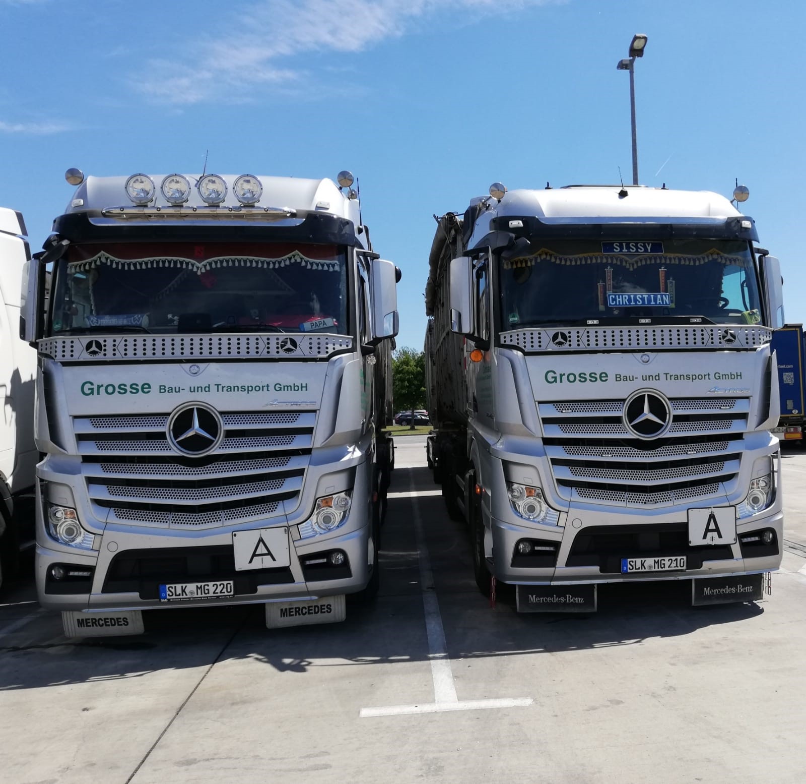 Mercedes Actros von vorne